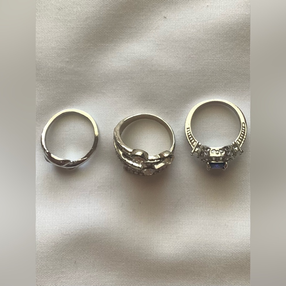 Three  Silver- Colored Rings Charming